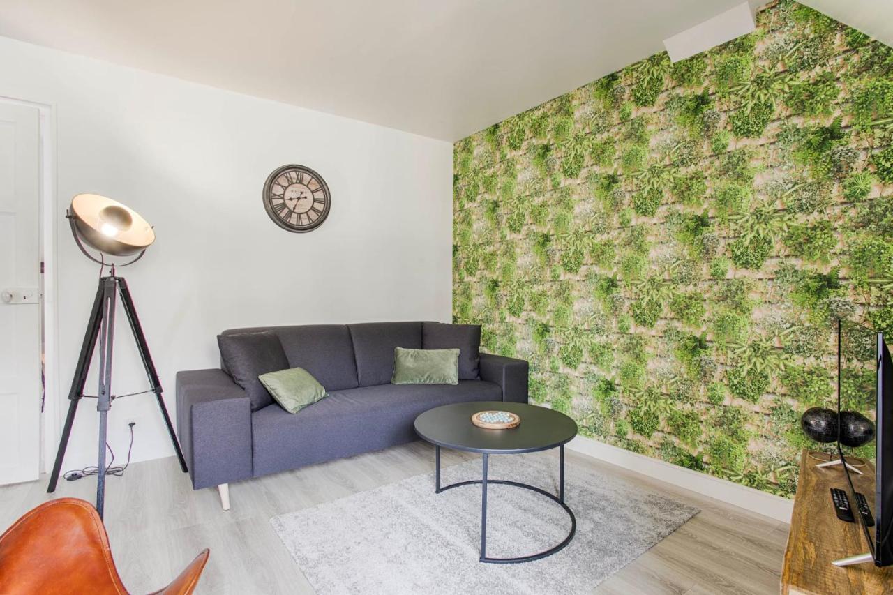 La Casa Centra Charm At Falaise'S Downtown Διαμέρισμα Falaise  Εξωτερικό φωτογραφία
